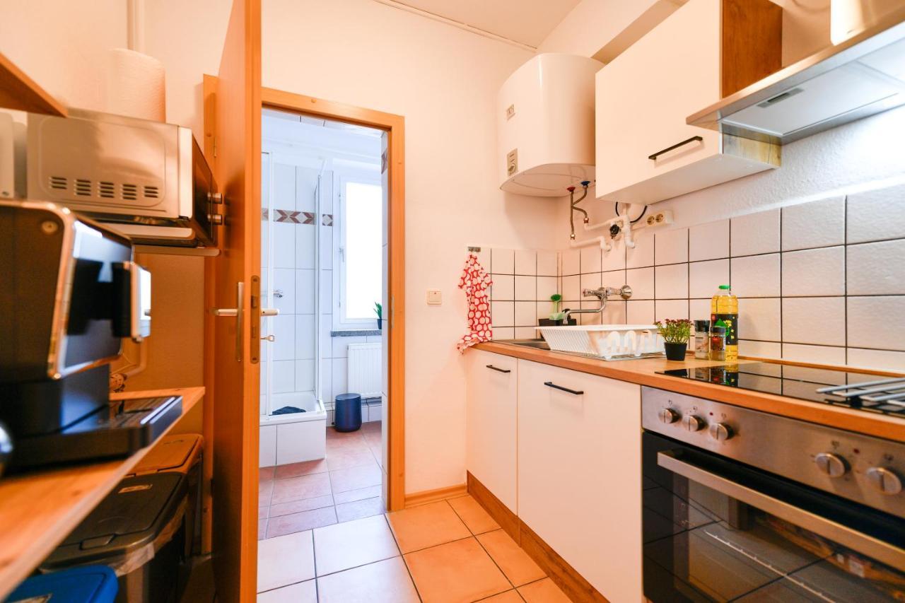Fuerst-Pueckler-Apartment_Bis 6 Personen_Waschmaschine_Kueche_2X Parkplaetze_Terrasse_Netflix Cottbus Exteriér fotografie