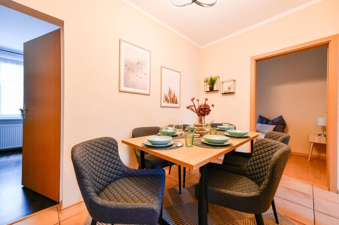 Fuerst-Pueckler-Apartment_Bis 6 Personen_Waschmaschine_Kueche_2X Parkplaetze_Terrasse_Netflix Cottbus Exteriér fotografie