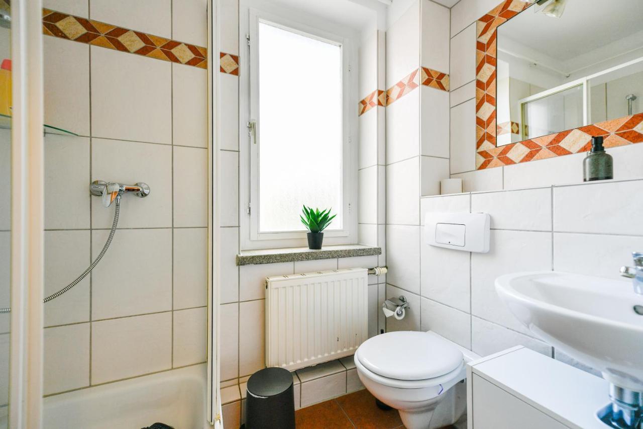 Fuerst-Pueckler-Apartment_Bis 6 Personen_Waschmaschine_Kueche_2X Parkplaetze_Terrasse_Netflix Cottbus Exteriér fotografie